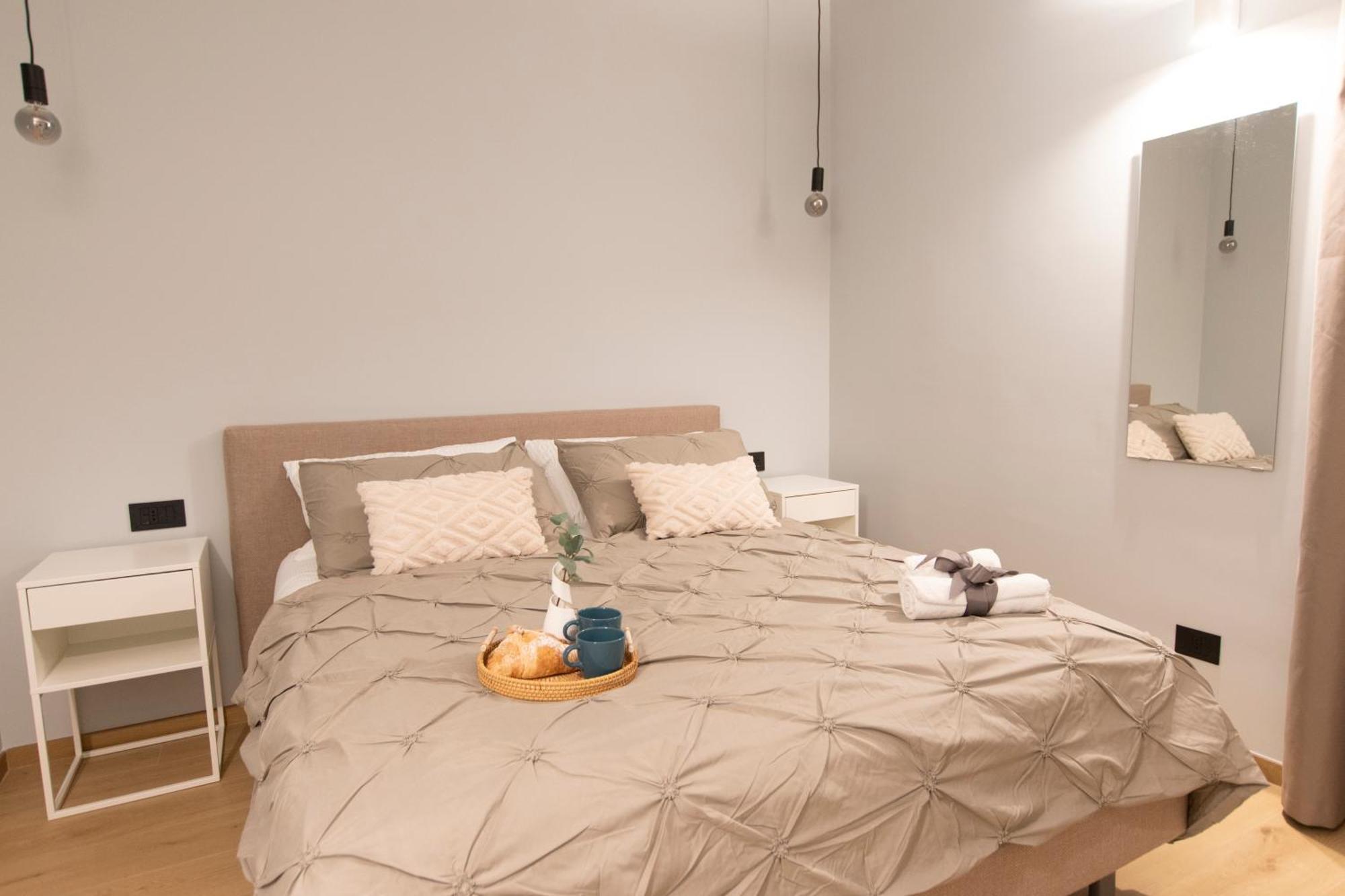 Ihost Luxury -Private Parking- Plana 4 Apartment Milan Luaran gambar